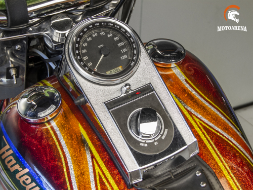 Harley-Davidson Softail Heritage Classic фото 11