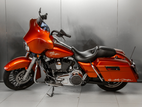 Harley-Davidson Street Glide фото 6
