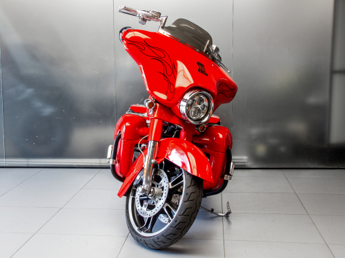 Harley-Davidson CVO Street Glide фото 8