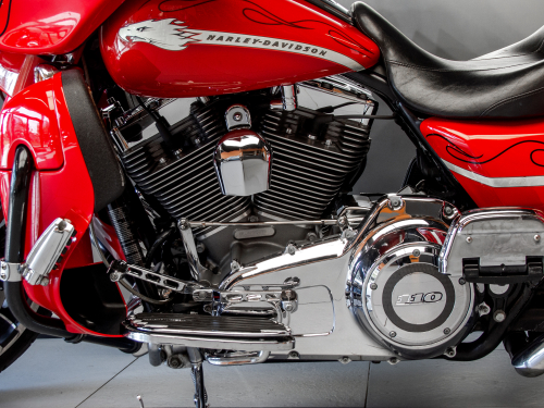Harley-Davidson CVO Street Glide фото 14