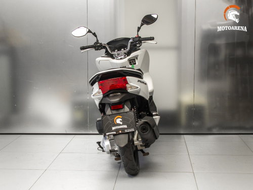 Honda PCX 150 фото 9