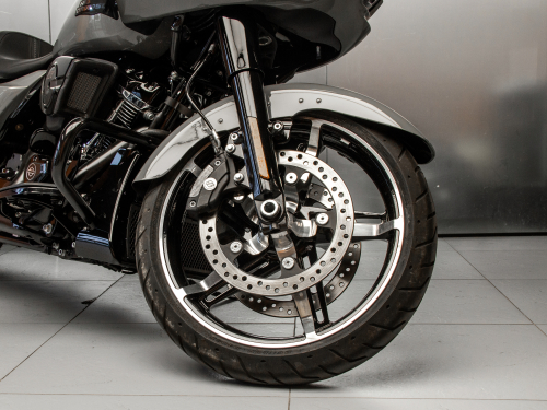 Harley-Davidson Road Glide фото 16