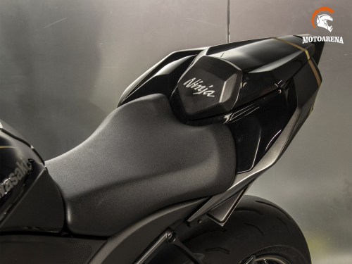 Kawasaki ZX 10R фото 14