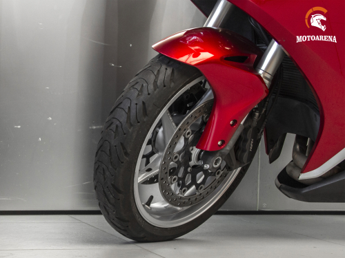 Honda VFR 1200F фото 18