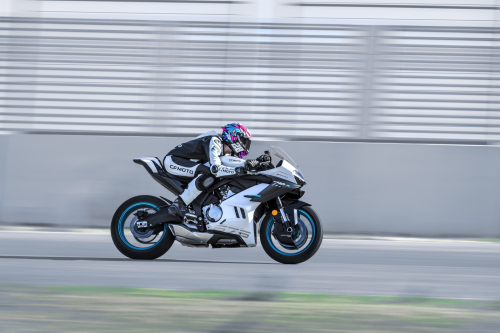 CFMOTO 675SR-R фото 6