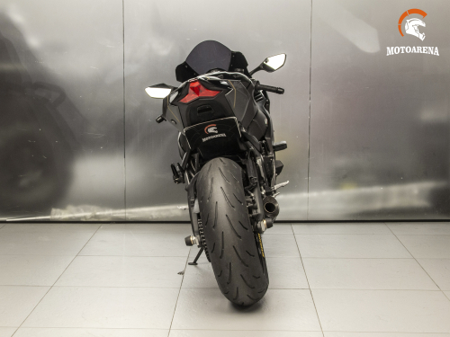 Kawasaki ZX 10R фото 19