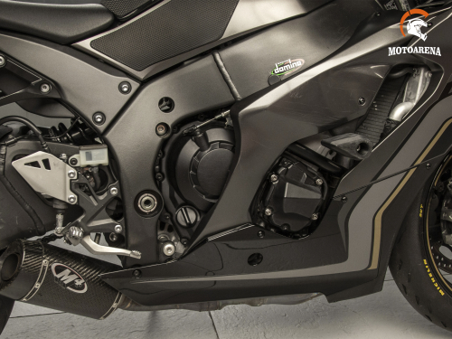 Kawasaki ZX 10R фото 15