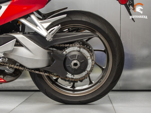 Honda VFR 800F фото 17