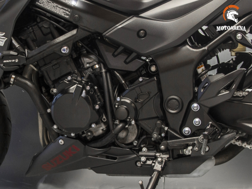 Suzuki GSX-S 750 фото 13