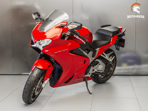 Honda VFR 800F фото 5